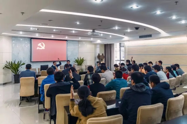 黨建是實現(xiàn)“中國夢”的基石